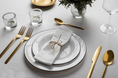 dinner set price in Pakistan